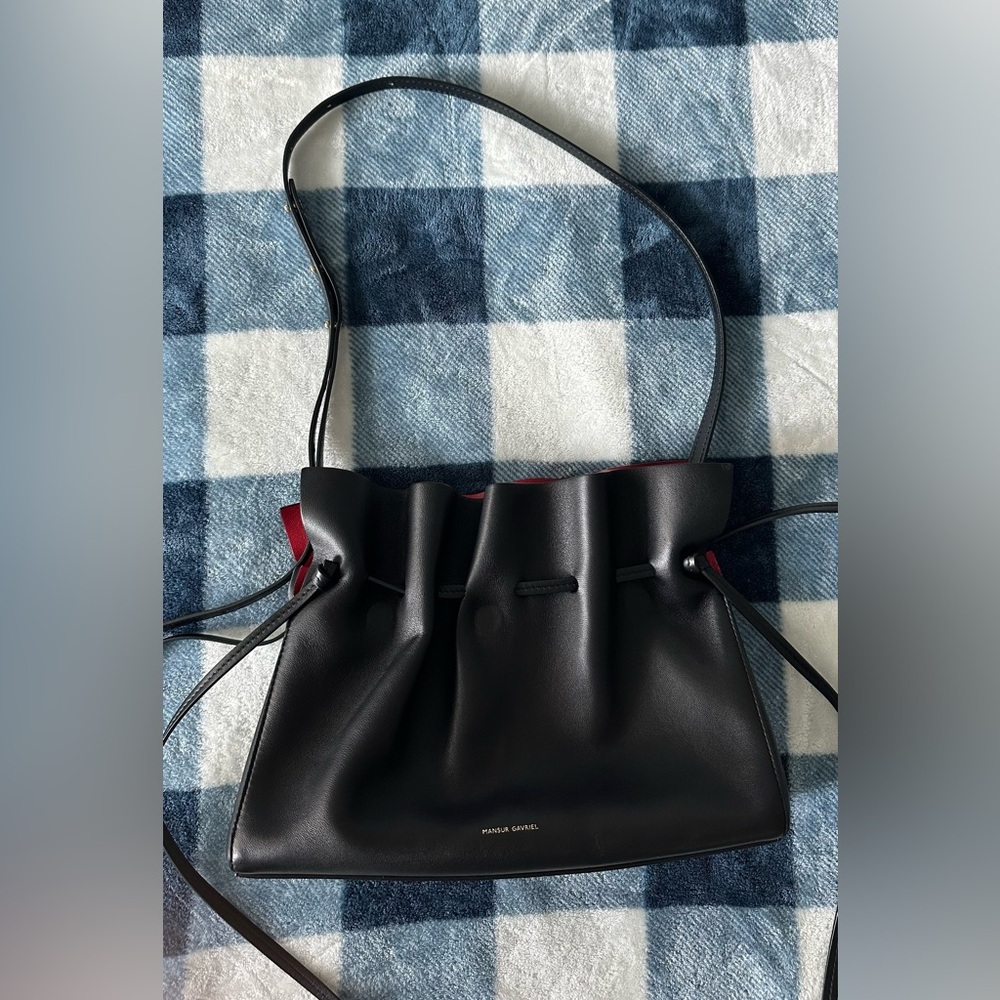 Mansur Gavriel | The MG Protea Bag in Black Flamma Lambskin